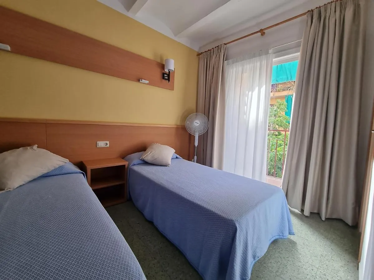 Guest house Pension El Ciervo Lloret de Mar Spain