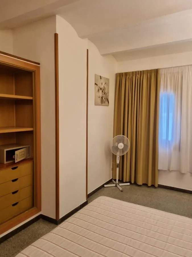 Guest house Pension El Ciervo Lloret de Mar Spain